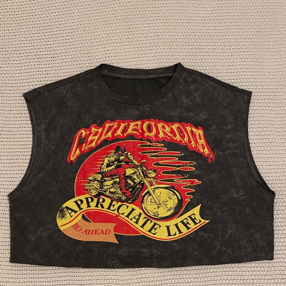 Amazon Black Graphic Crop Top